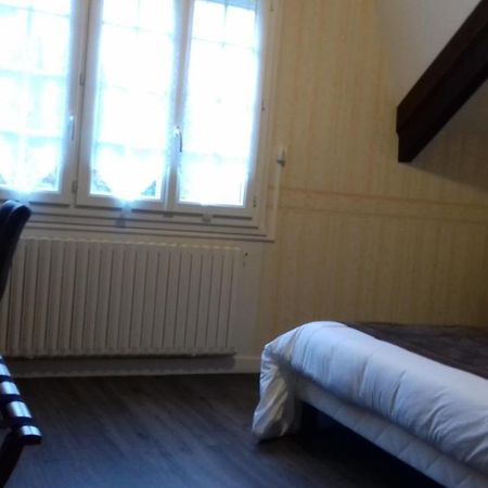 Отель La Cremaillere Miremont  Экстерьер фото